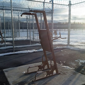 outdoor-fit exercise equipment