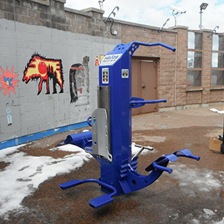 outdoor-fit exercise equipment