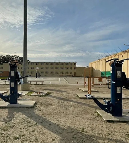outdoor exercise equipment